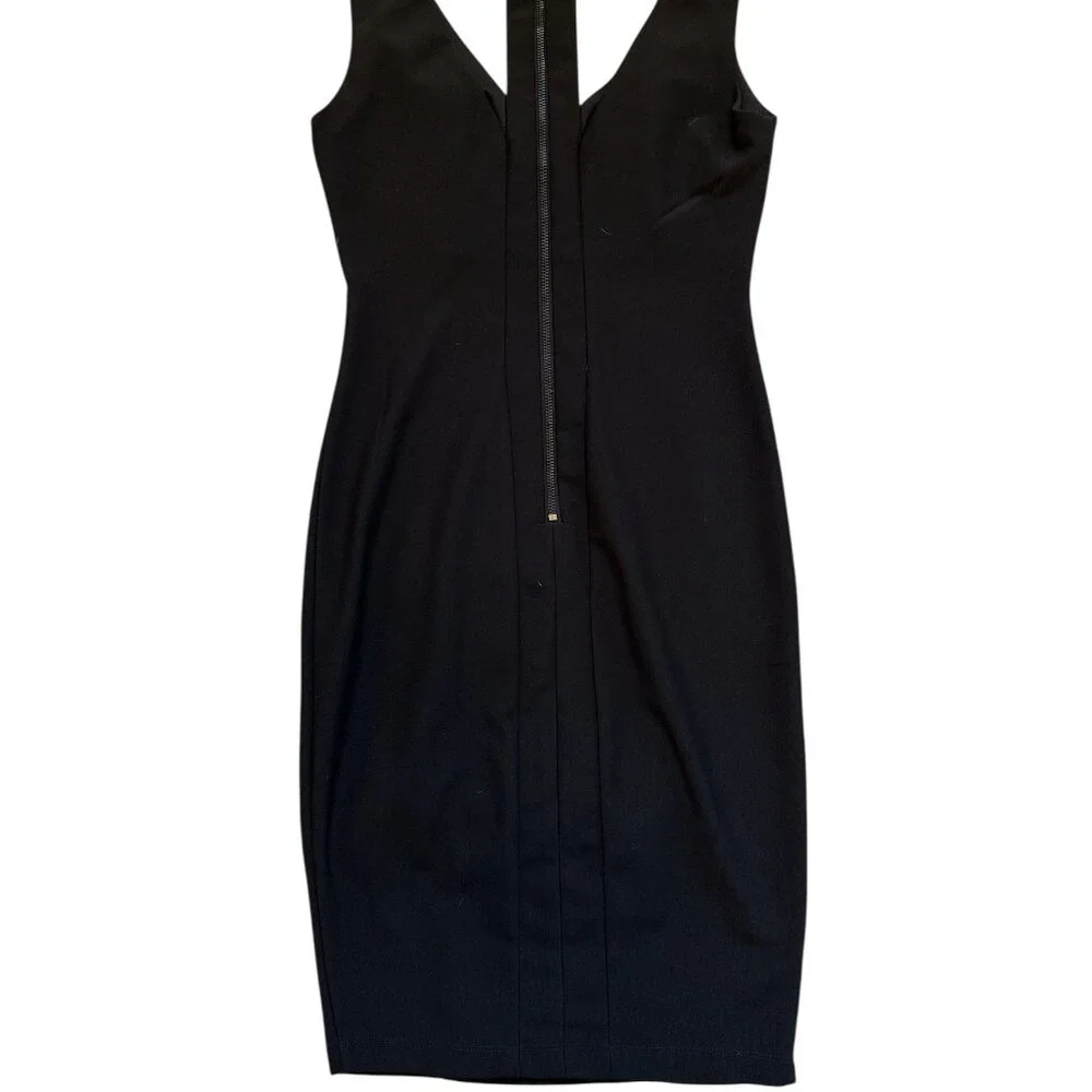 Little Black Dress: Cutout Back, Bodycon – Sleek & Sultry, Size 4 - Picture 4 of 5